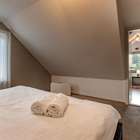 Rodinne Apartmany Rafael Bedrichov Exteriör bild