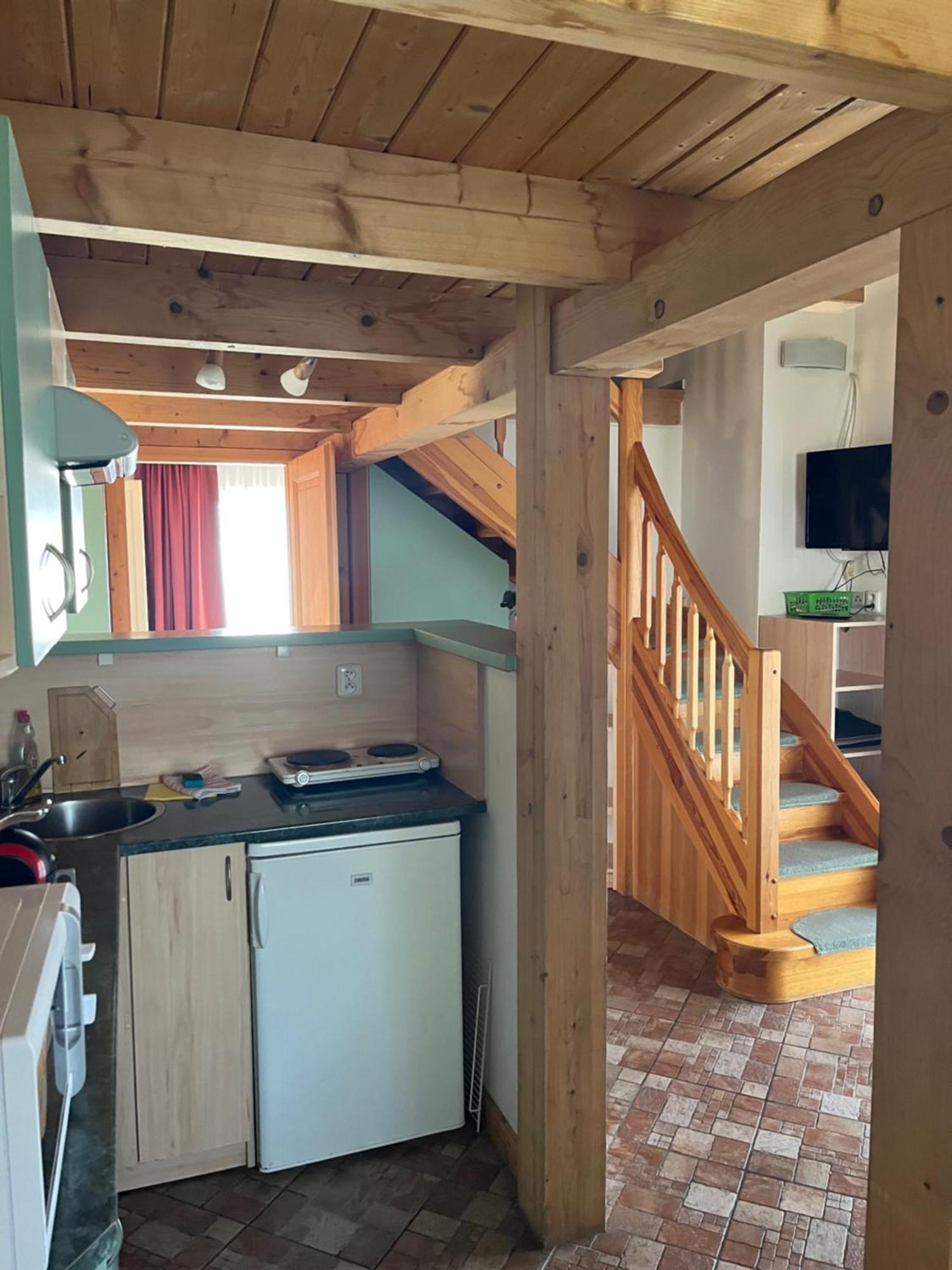 Rodinne Apartmany Rafael Bedrichov Exteriör bild