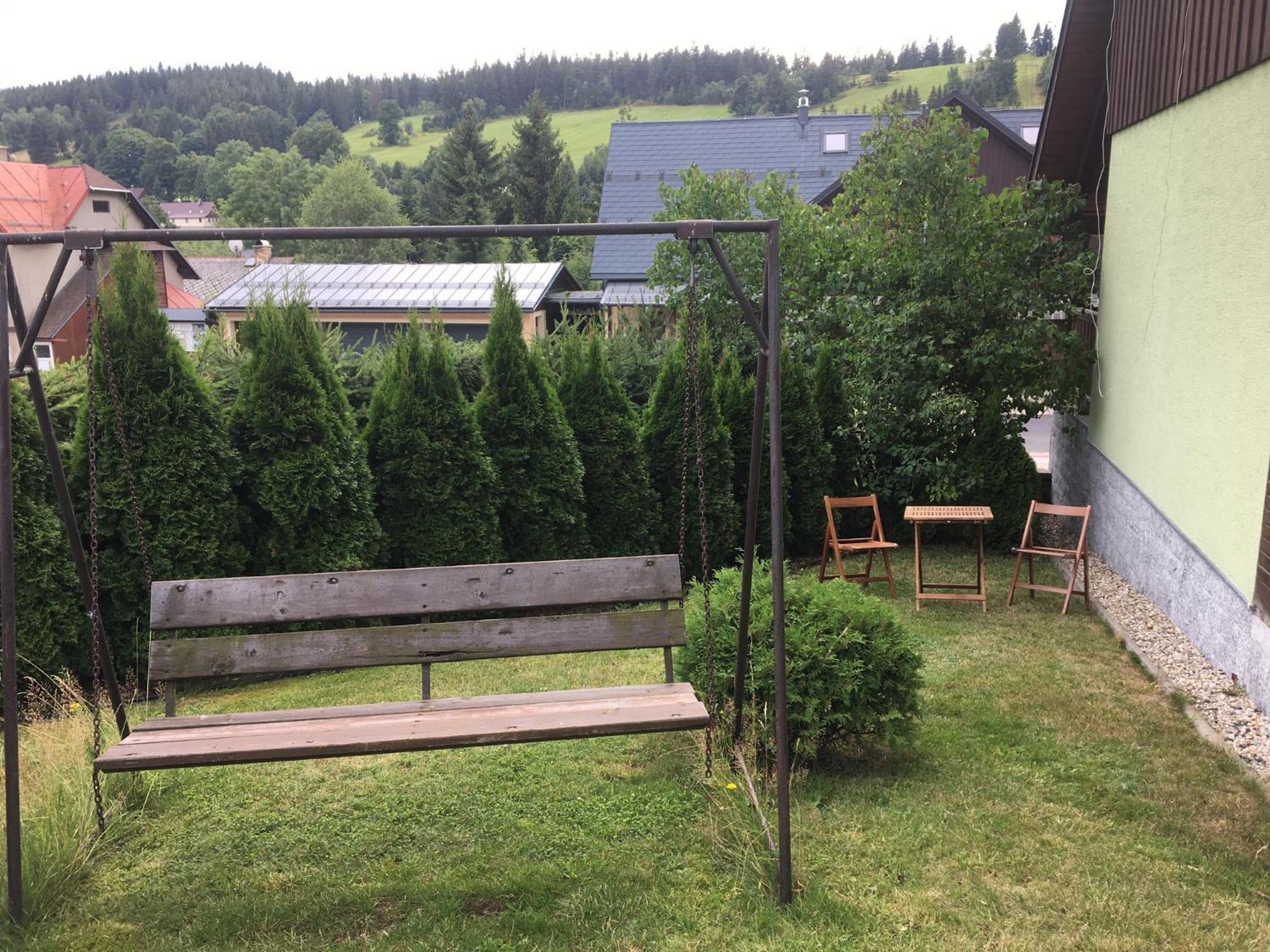 Rodinne Apartmany Rafael Bedrichov Exteriör bild