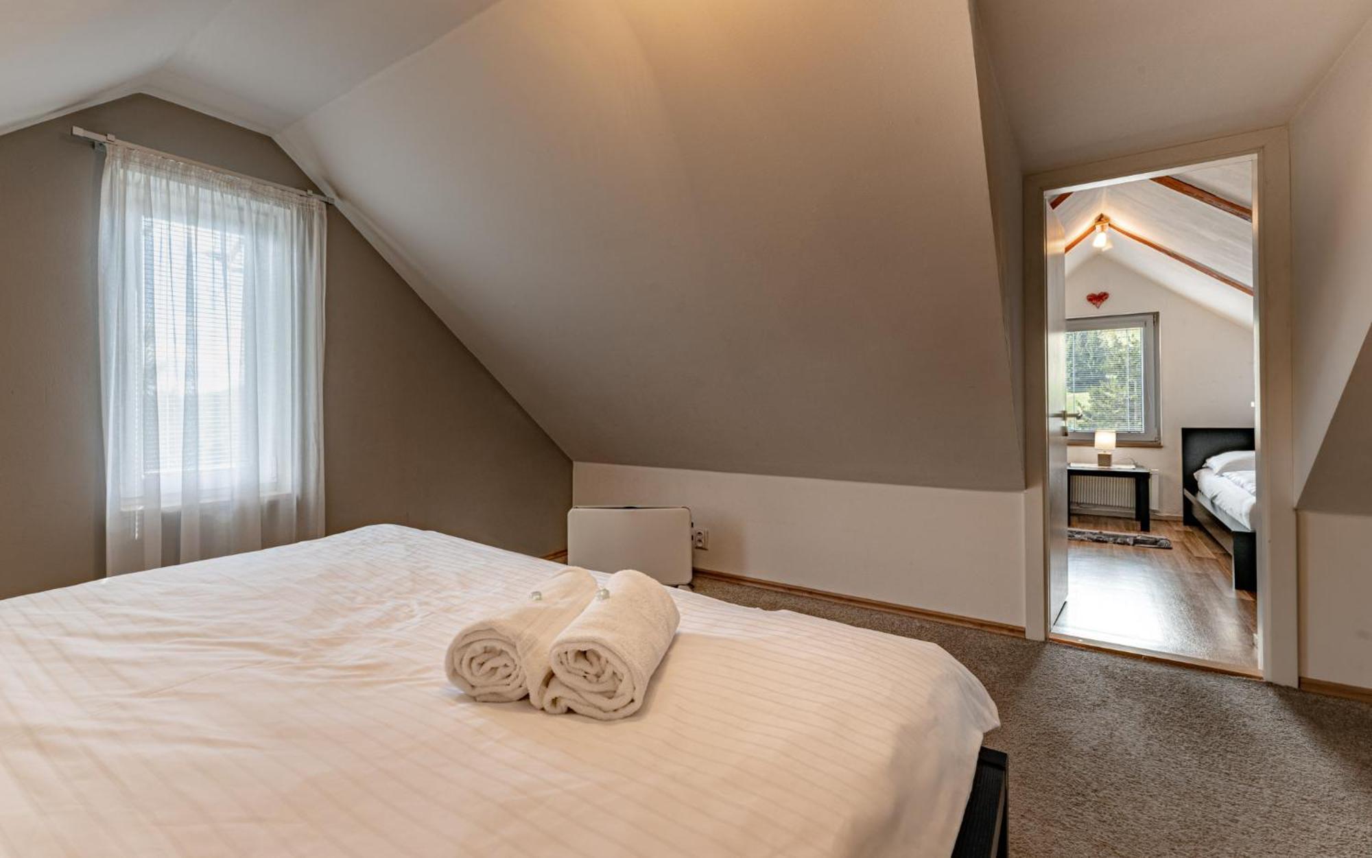 Rodinne Apartmany Rafael Bedrichov Exteriör bild