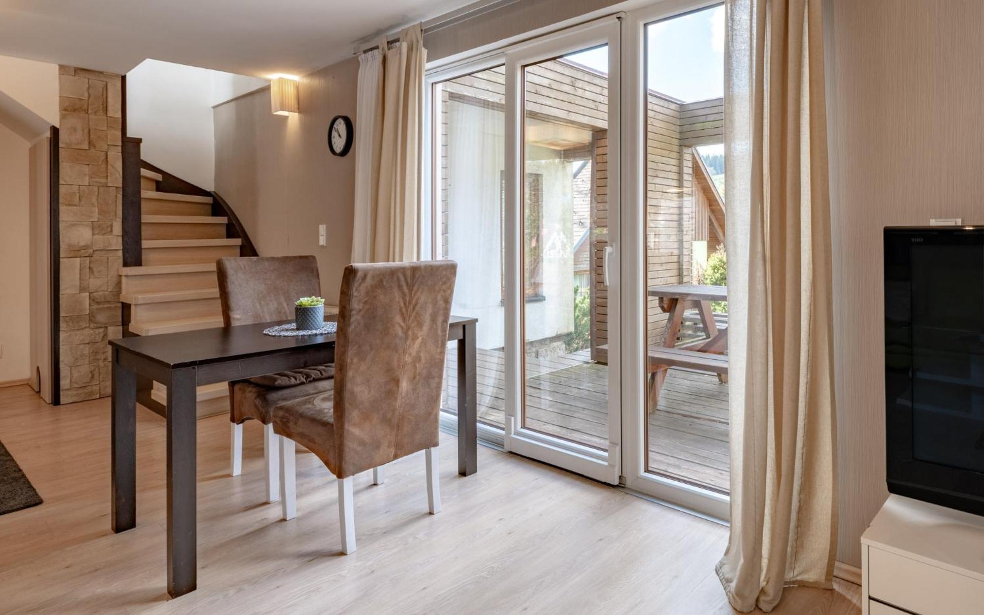Rodinne Apartmany Rafael Bedrichov Exteriör bild